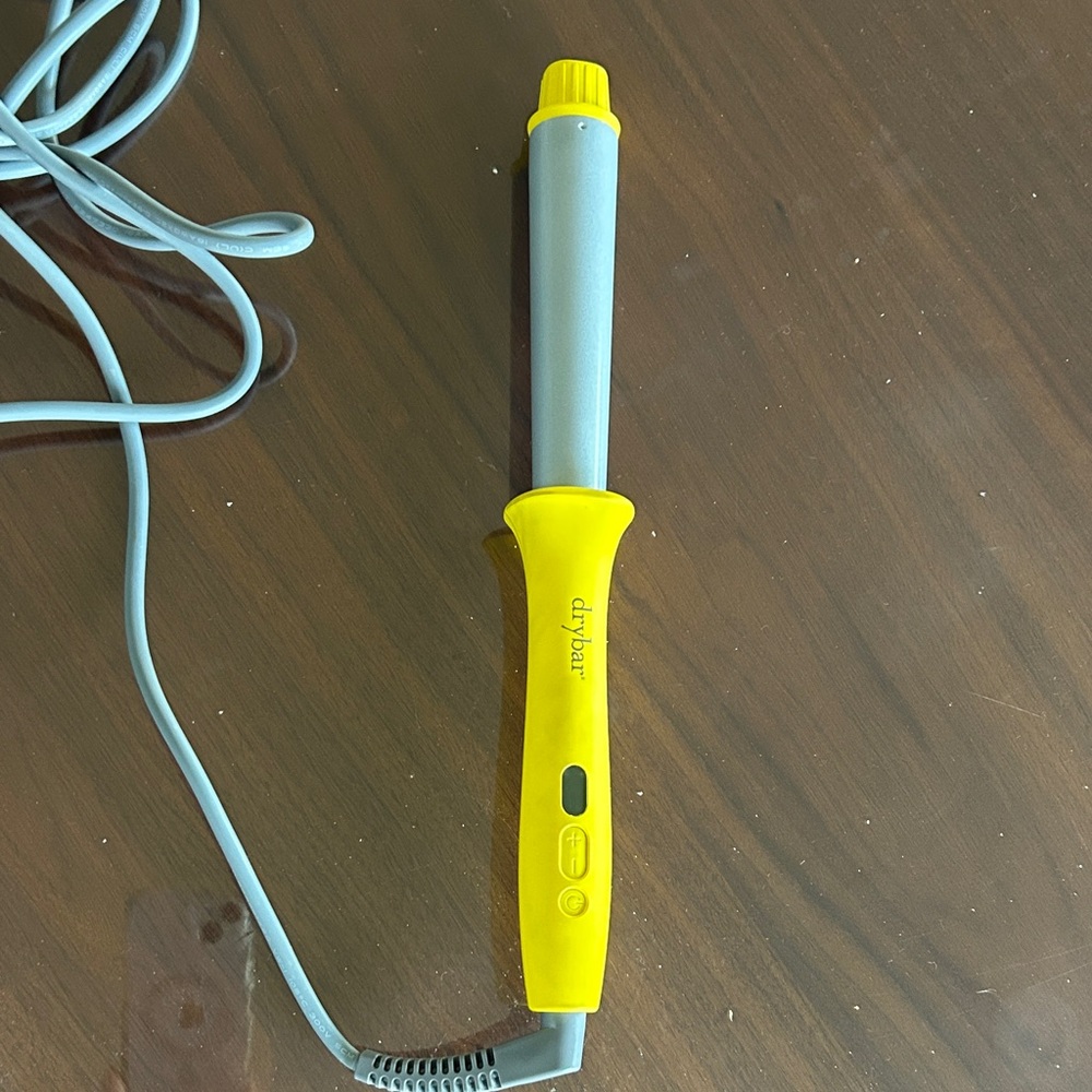 Drybar curling wand